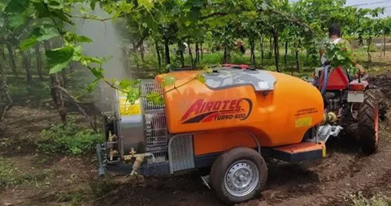 grape Vineyard Sprayer