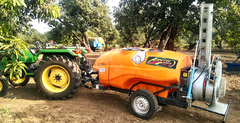 Significance of Orchard Sprayers for Farm Owners in Maharashtra and Karnataka